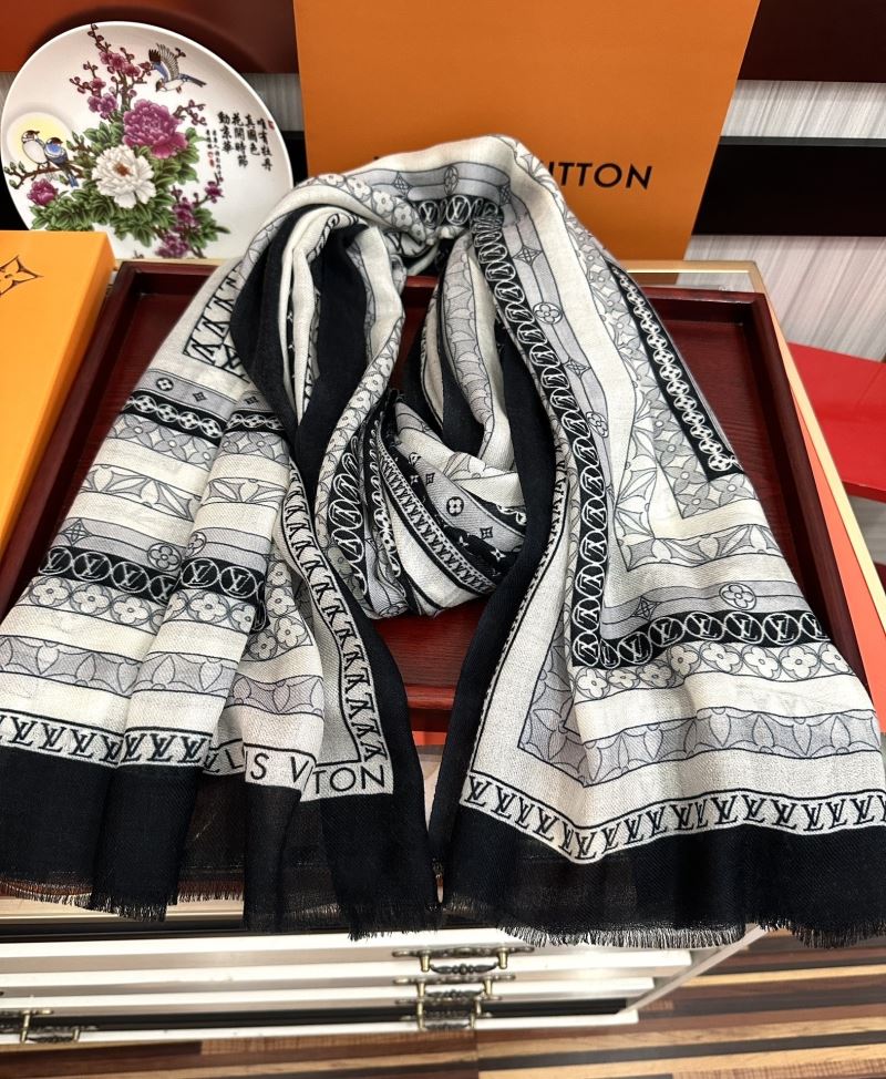 Louis Vuitton Scarf